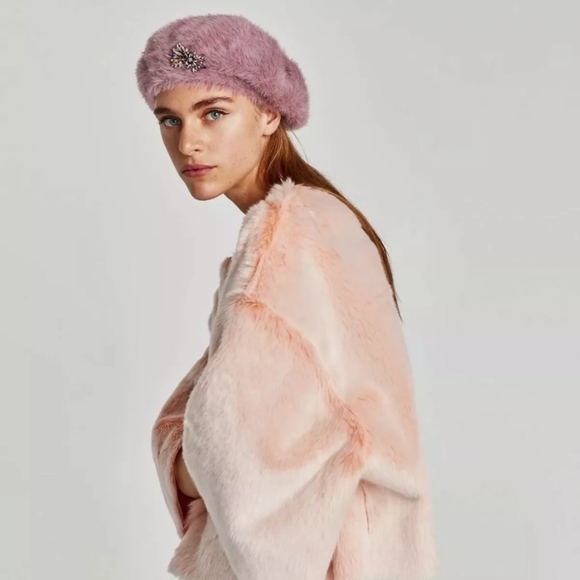 Zara Faux Fur Sweater Shirt - Picture 11 of 12